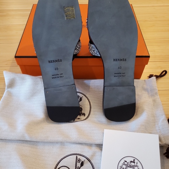 Hermes Oran Sandal with Crystals size 40eu/ 10US Limited Edition Black Leather - Picture 13 of 17
